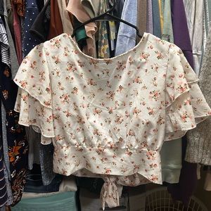 Francesca's Mi Ami floral crop shirt